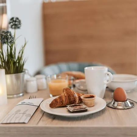 Western Kurfuerst Wilhelm I. Hotel 4*